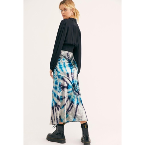 Free People Dresses & Skirts - Free People Bali Serious Swagger Midi Skirt